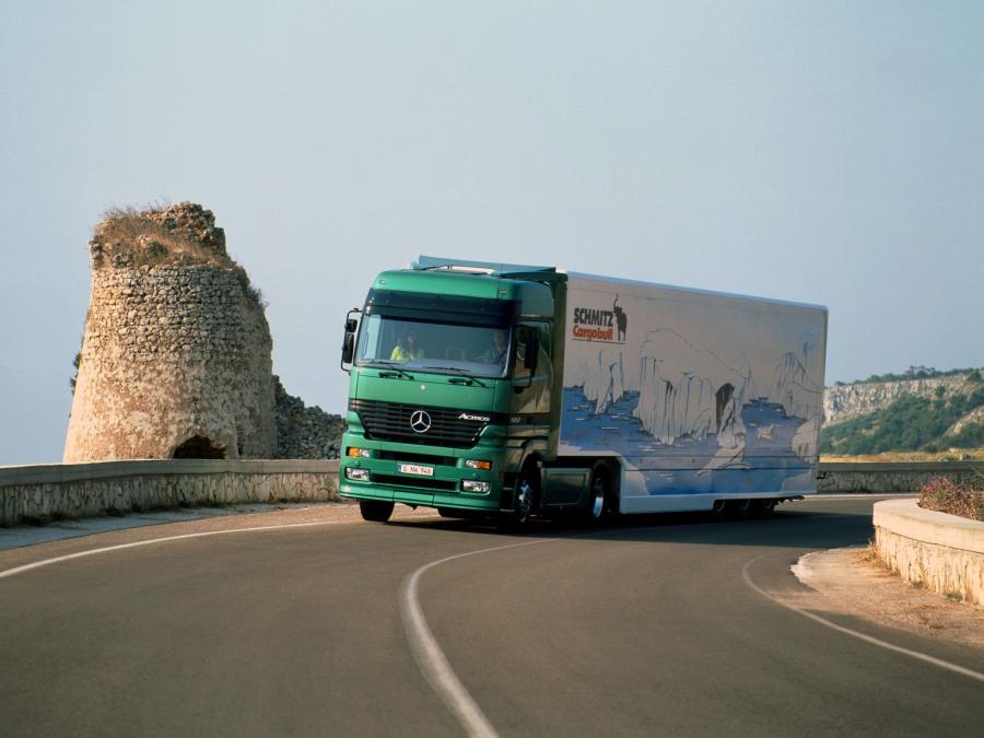  Mercedes-Benz Actros 1857 1997 года  (фото 8 из 9)